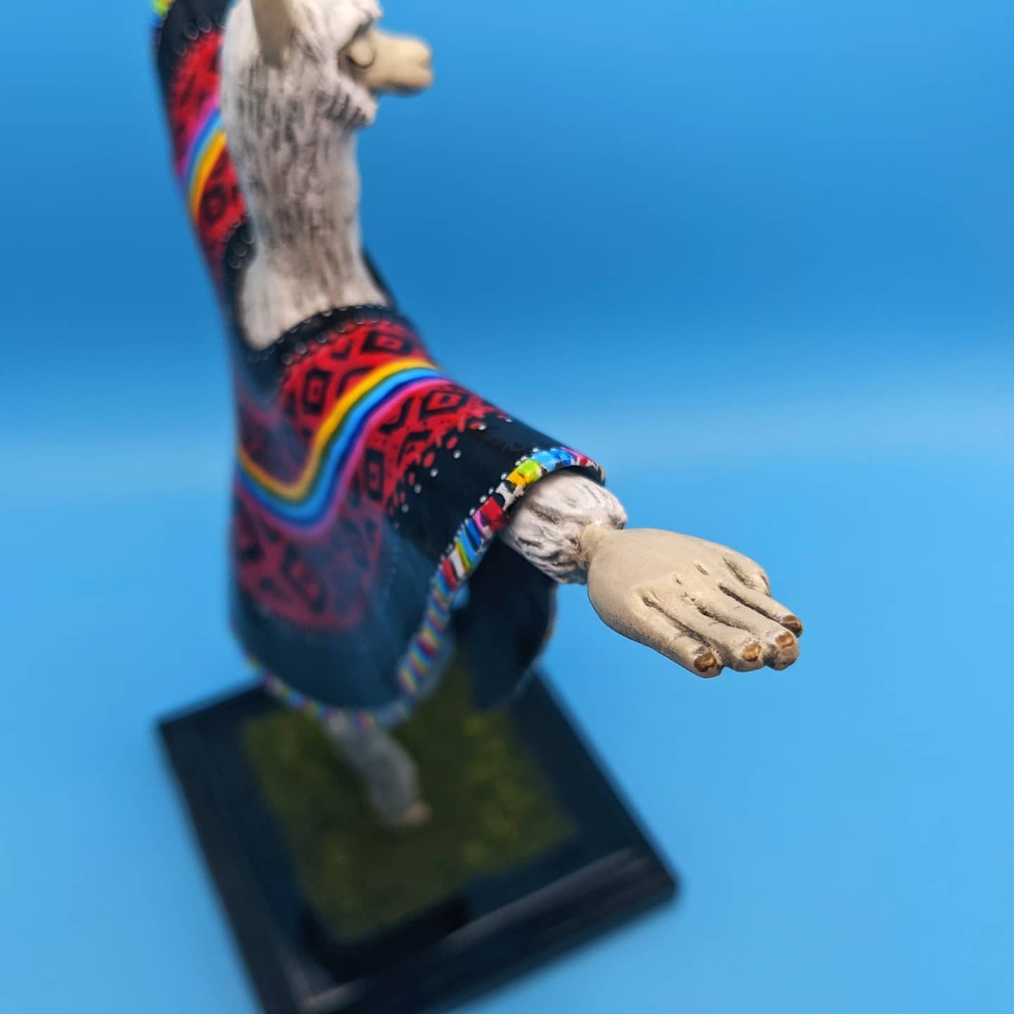 andean-alpaca-spirit-statue-sculpture-6
