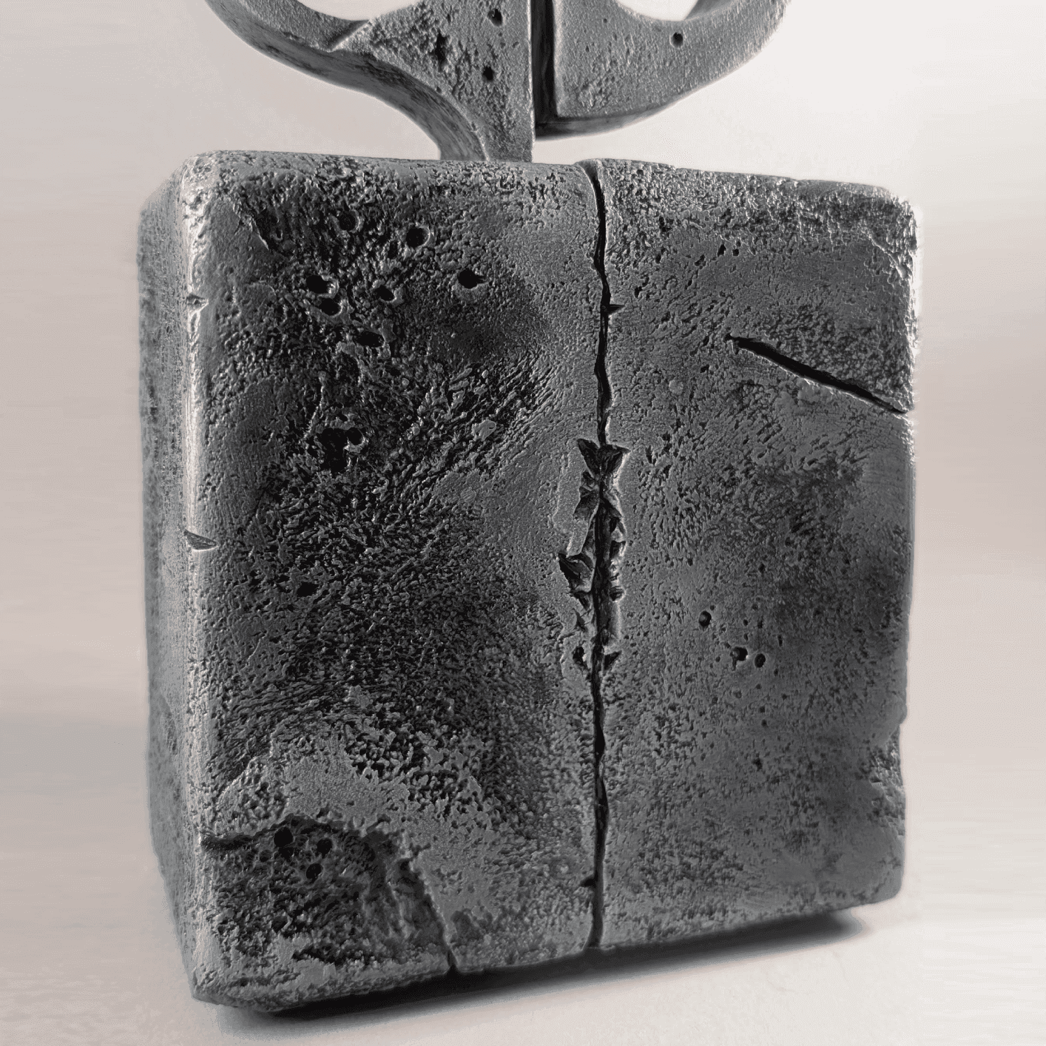 instagram-05-structural-cut