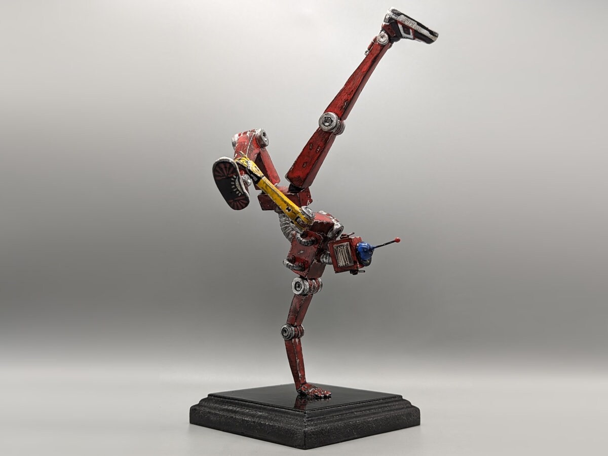 retrobot-groove-dancing-robot-statue-sculpture-4