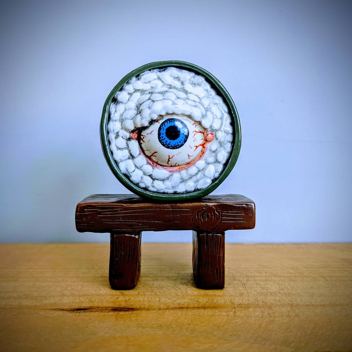 maki-monster-statue-sculpture